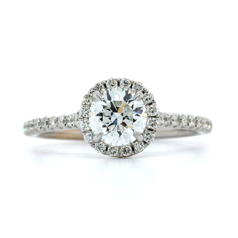 18K White Gold Round Diamond Halo Engagement Ring