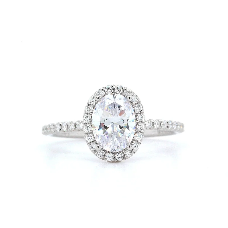 18K White Gold Oval Diamond Halo Engagement Ring Setting